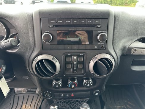 Certified 2017 Jeep Wrangler Unlimited Sport w/ Quick Order Package 24S image 8