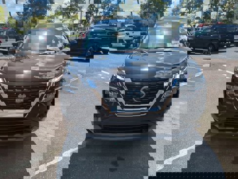 Used 2022 Nissan Rogue SV image 9
