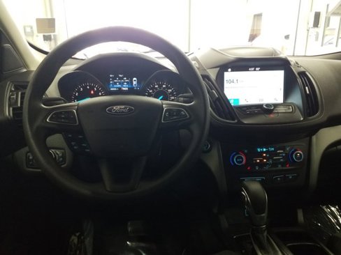 Used 2019 Ford Escape SE image 4