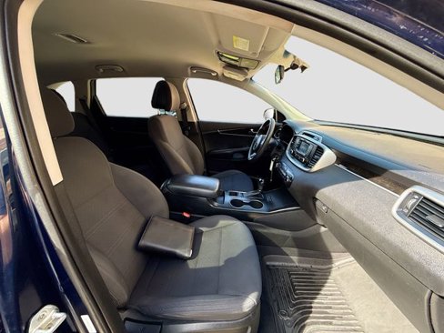 Used 2016 Kia Sorento LX image 27