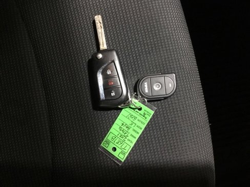 Used 2021 Toyota RAV4 LE image 53
