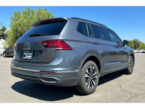 Used 2024 Volkswagen Tiguan S image 2