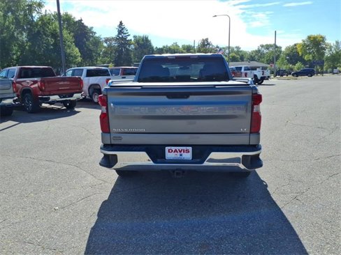 Used 2021 Chevrolet Silverado 1500 LT image 4