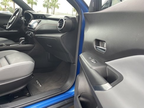 Used 2023 Nissan Kicks SR image 21