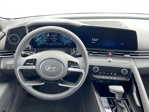 New 2025 Hyundai Elantra Hybrid image 17