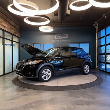 Used 2021 Nissan Kicks S image 22