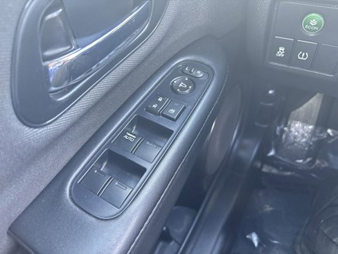Used 2019 Honda HR-V LX image 22