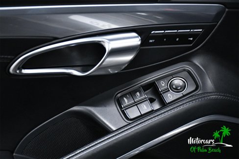 Used 2014 Porsche 911 Turbo image 22