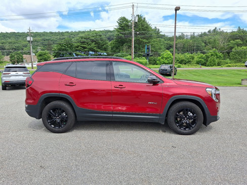 Used 2022 GMC Terrain AT4 w/ Infotainment Package II image 12