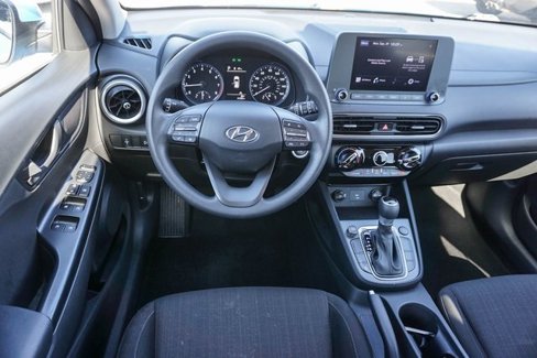 Used 2022 Hyundai Kona SEL image 15
