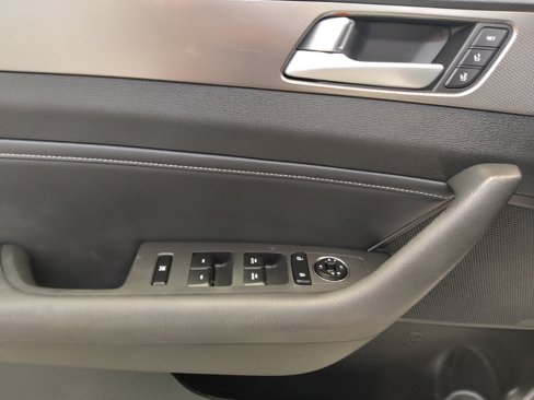 Used 2015 Hyundai Sonata Limited 2.0T image 27
