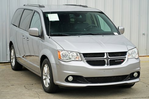 Used 2019 Dodge Grand Caravan SXT image 44