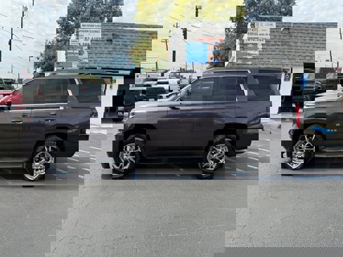 Used 2015 Chevrolet Tahoe LT image 8