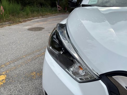 Used 2020 Nissan Kicks SR image 23