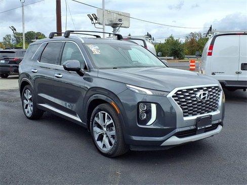 Used 2021 Hyundai Palisade Limited image 2