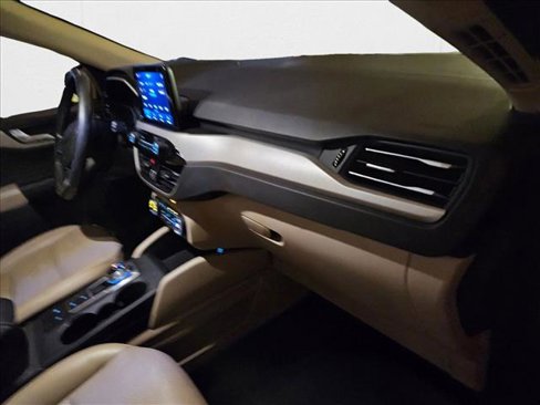 Used 2020 Ford Escape SEL image 19