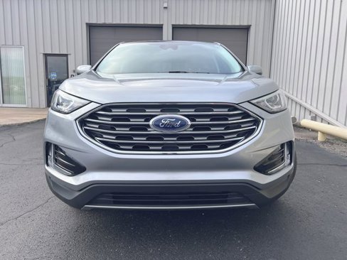 Used 2021 Ford Edge SEL w/ Convenience Package image 4
