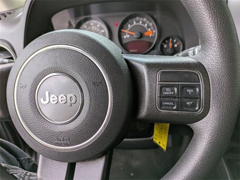 Certified 2016 Jeep Patriot Sport image 13