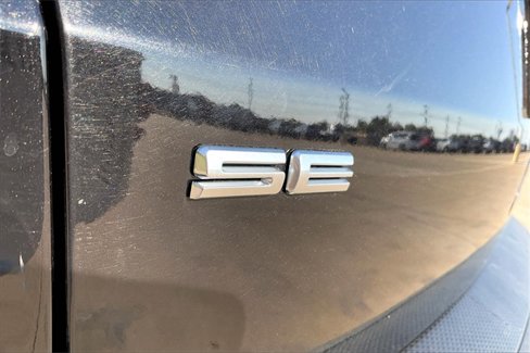 Used 2021 Ford Escape SE image 8