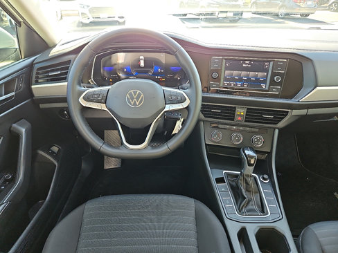 Used 2023 Volkswagen Jetta S image 7