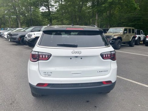 New 2025 Jeep Compass Limited image 5