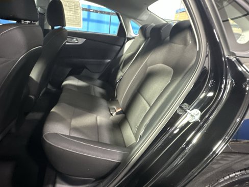 Used 2023 Kia Forte LXS image 30