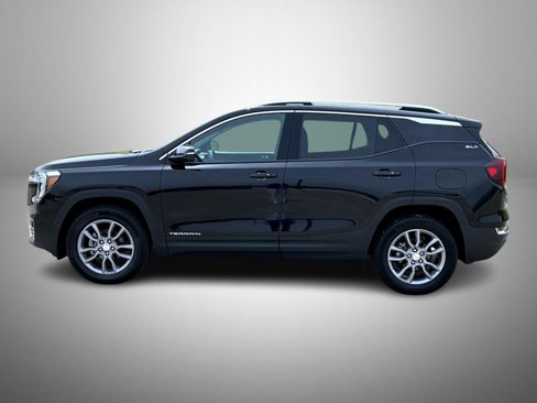 Used 2024 GMC Terrain SLT image 8