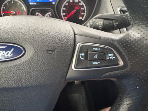 Used 2017 Ford Focus ST image 29
