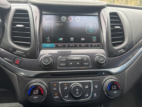 Used 2015 Chevrolet Impala LT image 31