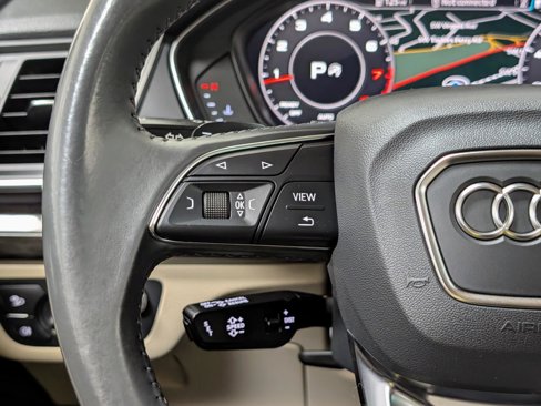 Used 2018 Audi Q5 Prestige w/ Prestige Package image 34