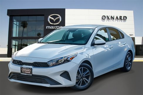 Used 2023 Kia Forte LXS image 1