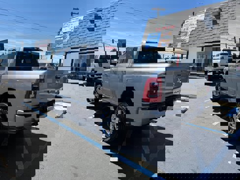 Used 2024 RAM 2500 Laramie w/ Safety Group image 7
