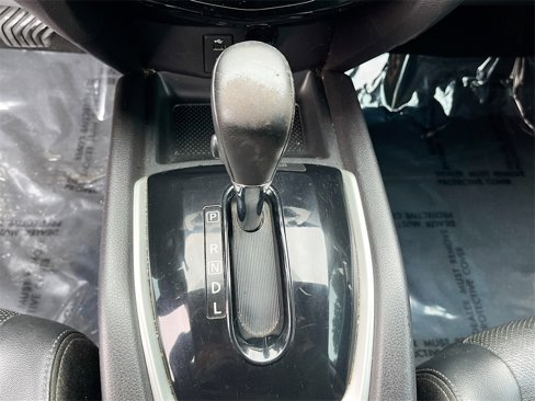 Used 2016 Nissan Rogue SL image 15