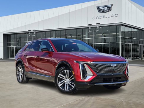New 2025 Cadillac Lyriq Luxury image 1