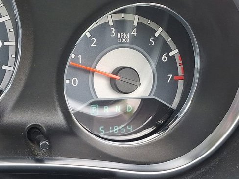 Used 2013 Chrysler 200 Limited image 21