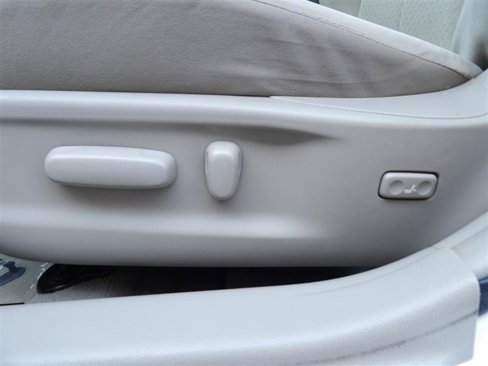 Used 2009 Toyota Camry LE image 20