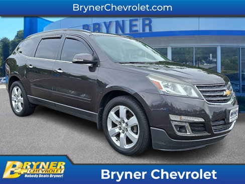 Used 2017 Chevrolet Traverse LT w/ Style and Technology Package image 1