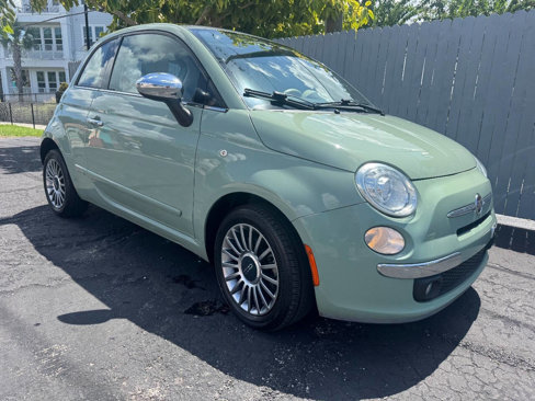 Used 2013 FIAT 500 Lounge w/ Luxury Leather Pkg image 1