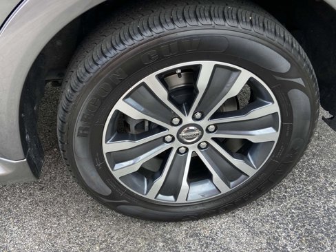 Used 2017 Nissan Armada SL image 30