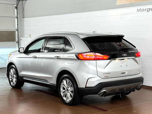 Used 2019 Ford Edge Titanium image 5