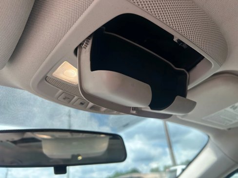 Used 2016 Ford Fusion SE image 24