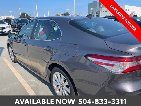 Certified 2019 Toyota Camry LE image 11