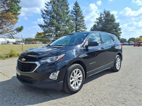 Used 2018 Chevrolet Equinox LS image 3