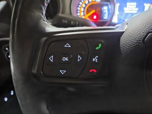Used 2021 Jeep Wrangler Sport image 20