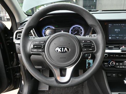Used 2020 Kia Niro LX image 21