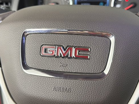 Used 2019 GMC Acadia SLT image 25