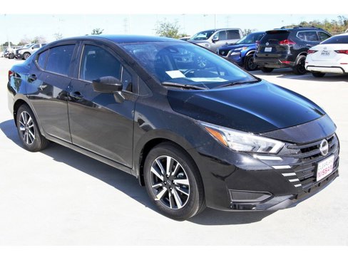 New 2025 Nissan Versa SV w/ Trunk Package image 9