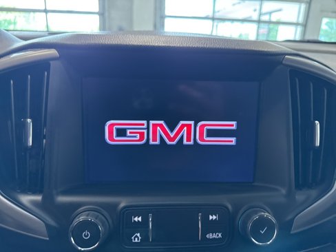 Certified 2023 GMC Terrain AT4 image 27