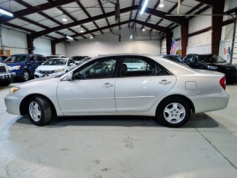 Used 2003 Toyota Camry LE image 4