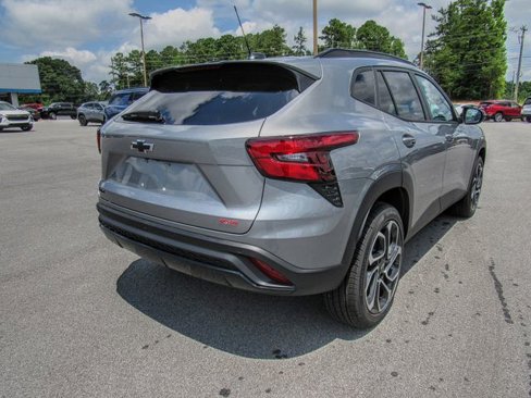 New 2025 Chevrolet Trax RS w/ Driver Confidence Package image 4